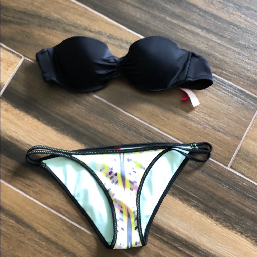 Modern strapless skimpy bikini
